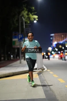 Runner Photo 4228347