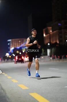 Runner Photo 4228377
