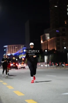 Runner Photo 4228404