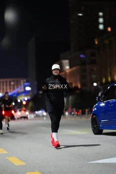 Runner Photo 4228408