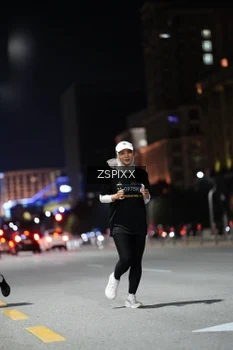 Runner Photo 4228417