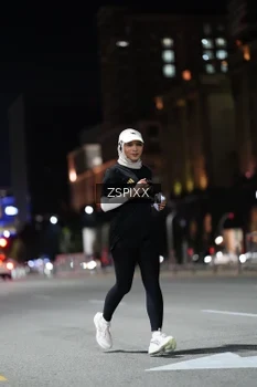 Runner Photo 4228421