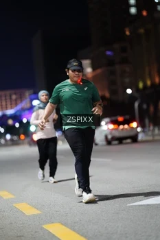Runner Photo 4228442