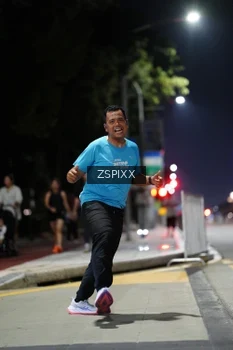 Runner Photo 4228466