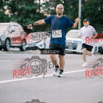 Runner Photo 422853