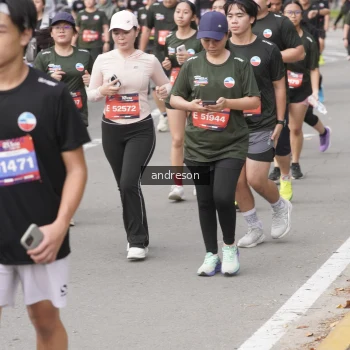 Runner Photo 4230601