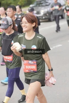 Runner Photo 4230695