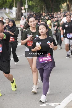 Runner Photo 4230752