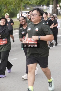 Runner Photo 4230803
