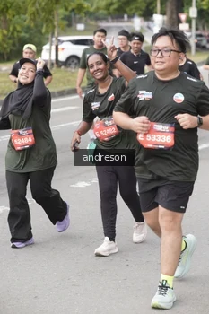 Runner Photo 4230805