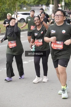 Runner Photo 4230816
