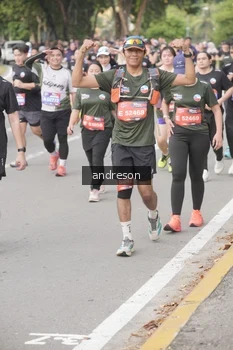 Runner Photo 4230862