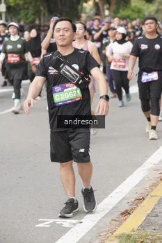 Runner Photo 4230983