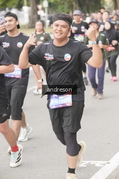 Runner Photo 4230996