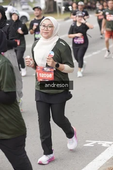 Runner Photo 4231052