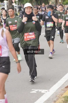 Runner Photo 4231087