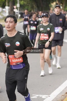 Runner Photo 4231103