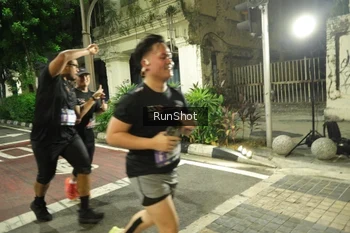 Runner Photo 4231169