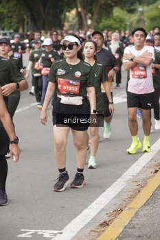 Runner Photo 4231175