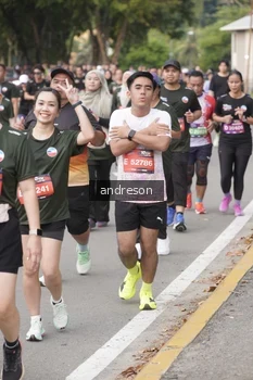 Runner Photo 4231176