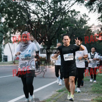Runner Photo 423122