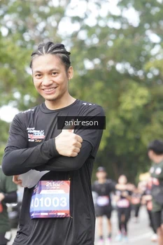 Runner Photo 4231308