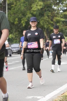 Runner Photo 4231320