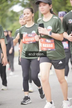Runner Photo 4231373