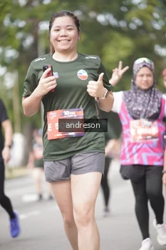 Runner Photo 4231496