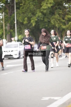 Runner Photo 4231736