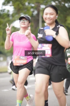 Runner Photo 4231737