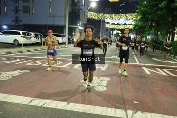 Runner Photo 4231843