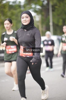 Runner Photo 4231855