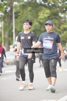 Runner Photo 4231996