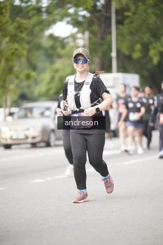Runner Photo 4232044