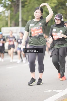 Runner Photo 4232057
