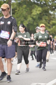 Runner Photo 4232192