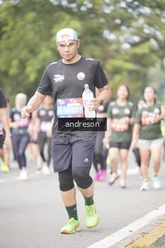 Runner Photo 4232247