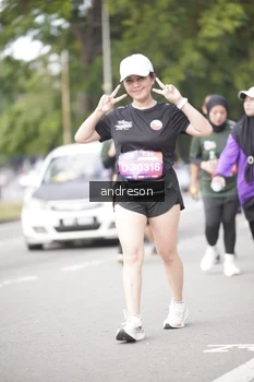 Runner Photo 4232381