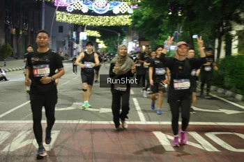 Runner Photo 4232388