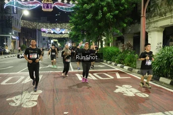 Runner Photo 4232499