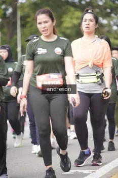 Runner Photo 4232548