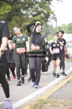 Runner Photo 4232561