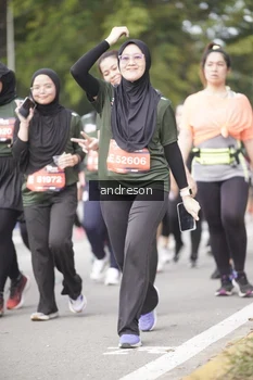 Runner Photo 4232566