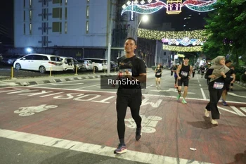 Runner Photo 4232736