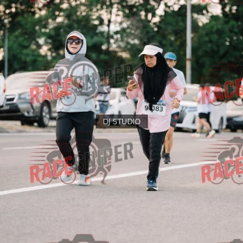 Runner Photo 423278