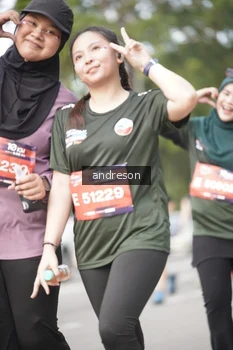 Runner Photo 4232843