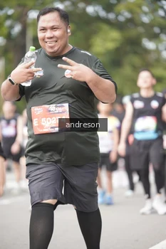 Runner Photo 4232872