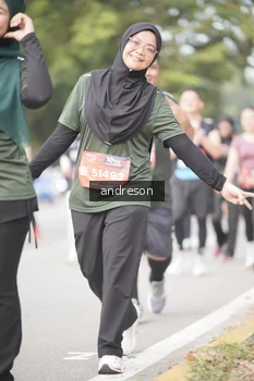 Runner Photo 4232887