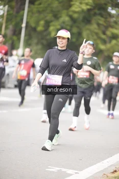 Runner Photo 4233061